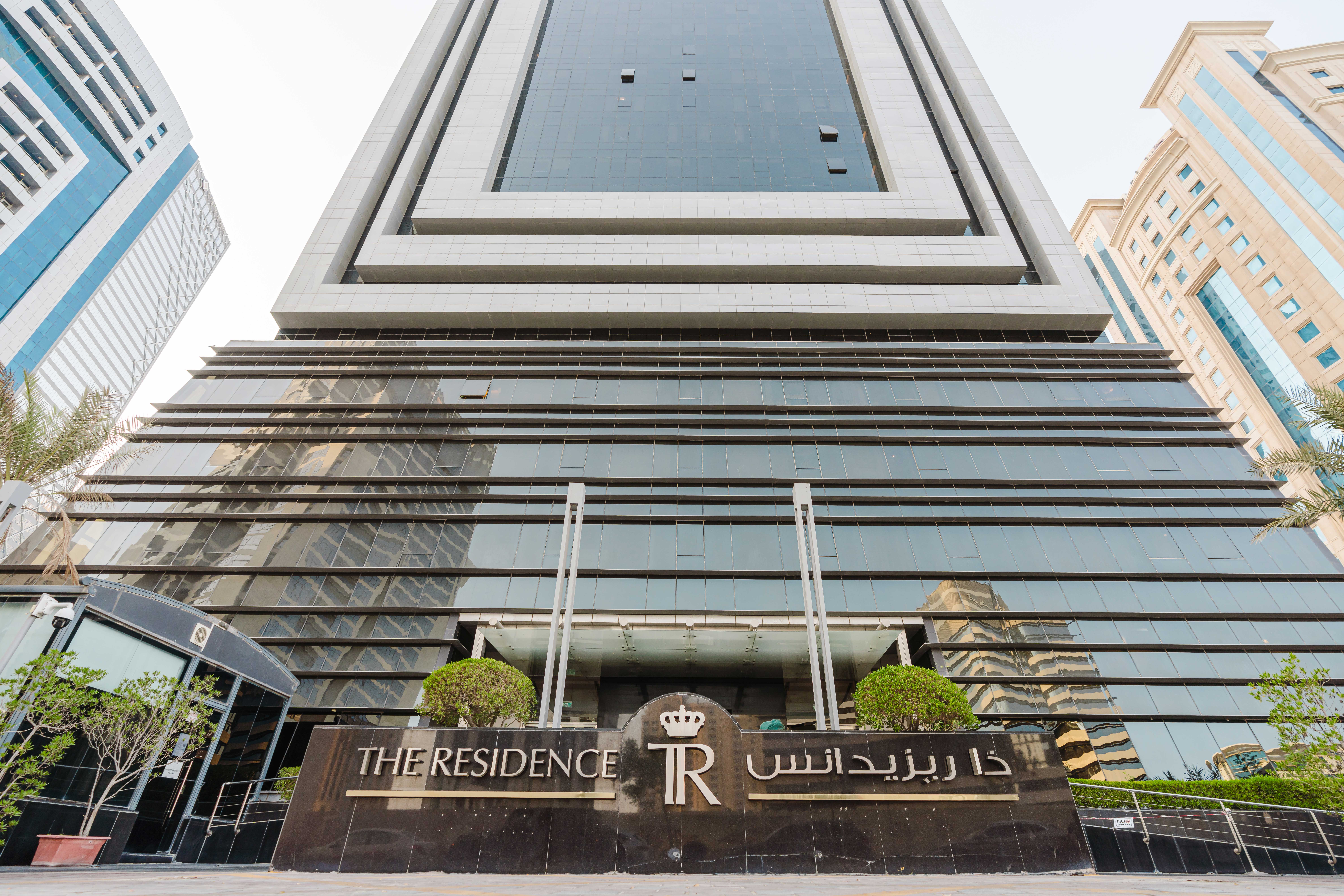 2 BHK F/FURNISHED APARTMENTS IN WEST BAY WITH SEA VIEW